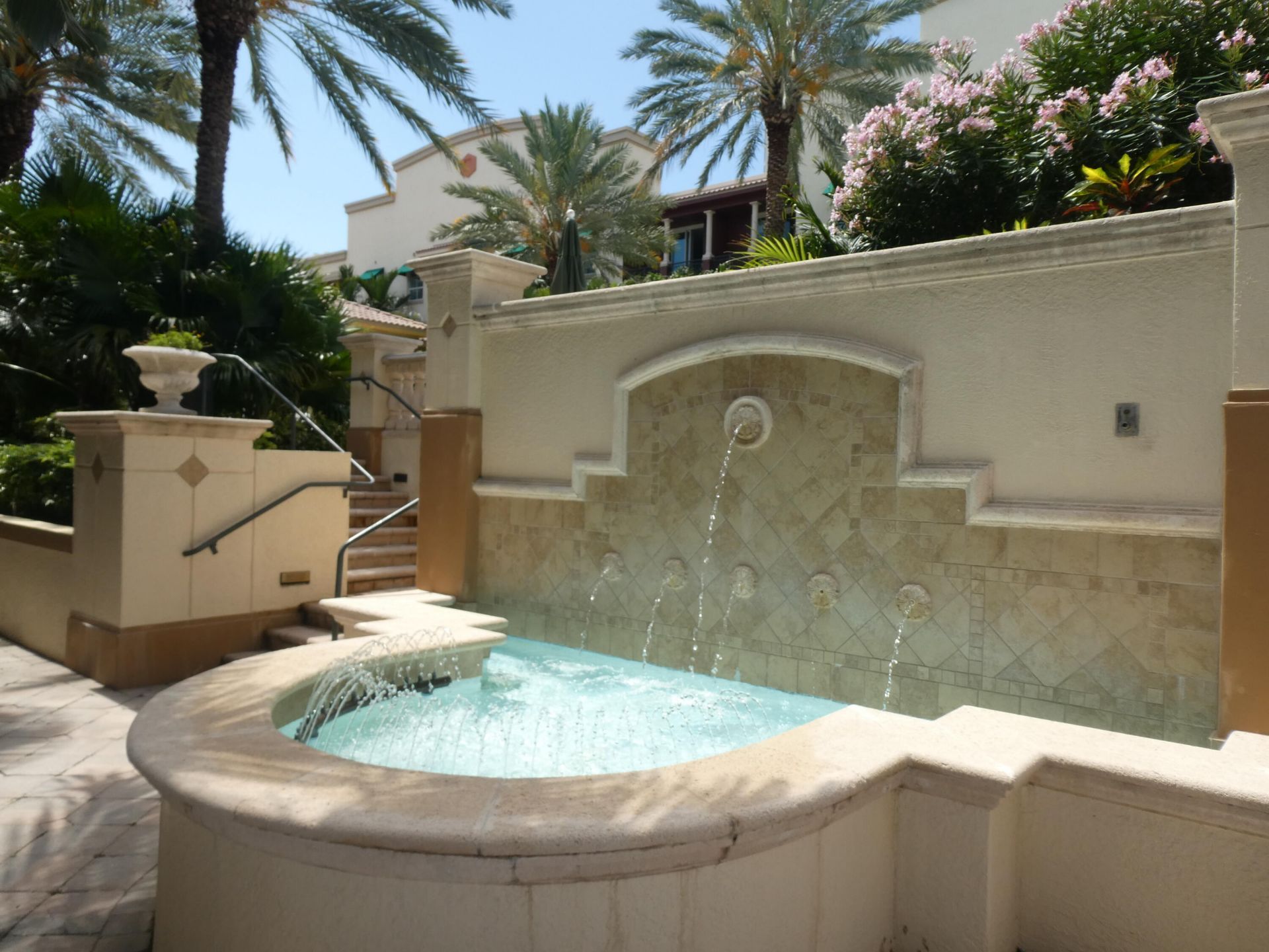 600 S Dixie Highway, Unit 730, West Palm Beach, FL 33401 Photo