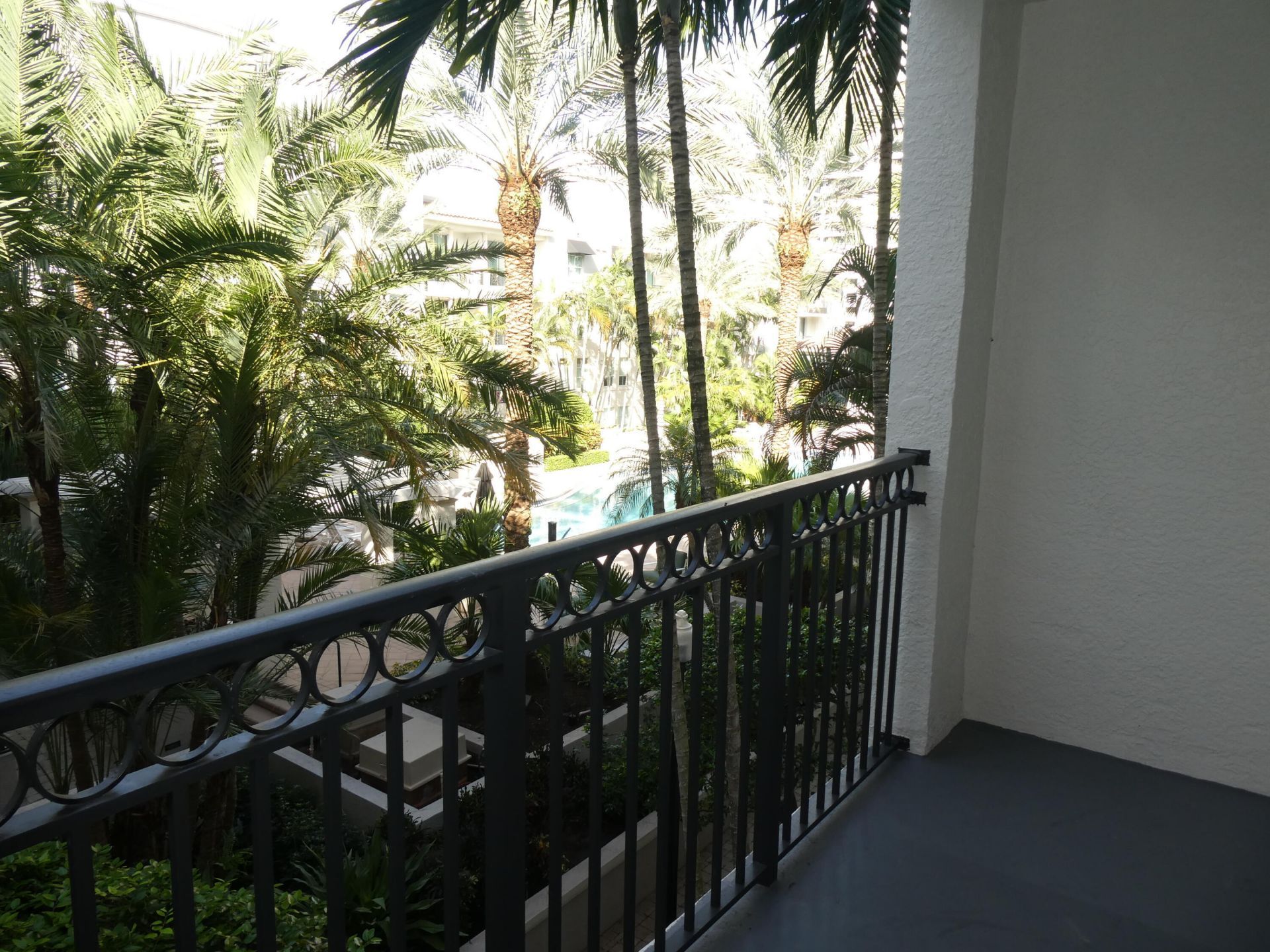 600 S Dixie Highway, Unit 730, West Palm Beach, FL 33401 Photo