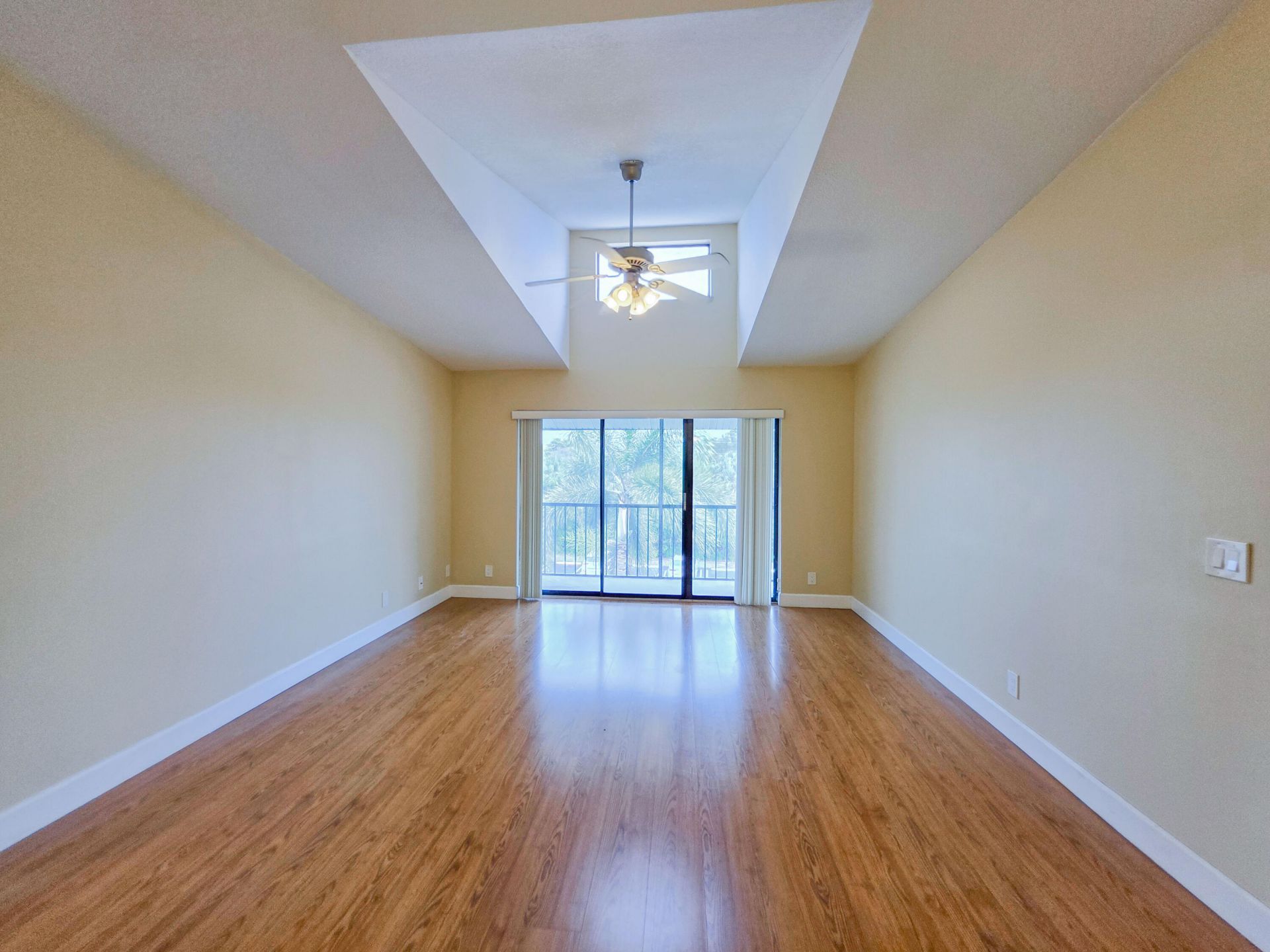 1109 Green Pine Boulevard, Unit H3, West Palm Beach, FL 33409 Photo