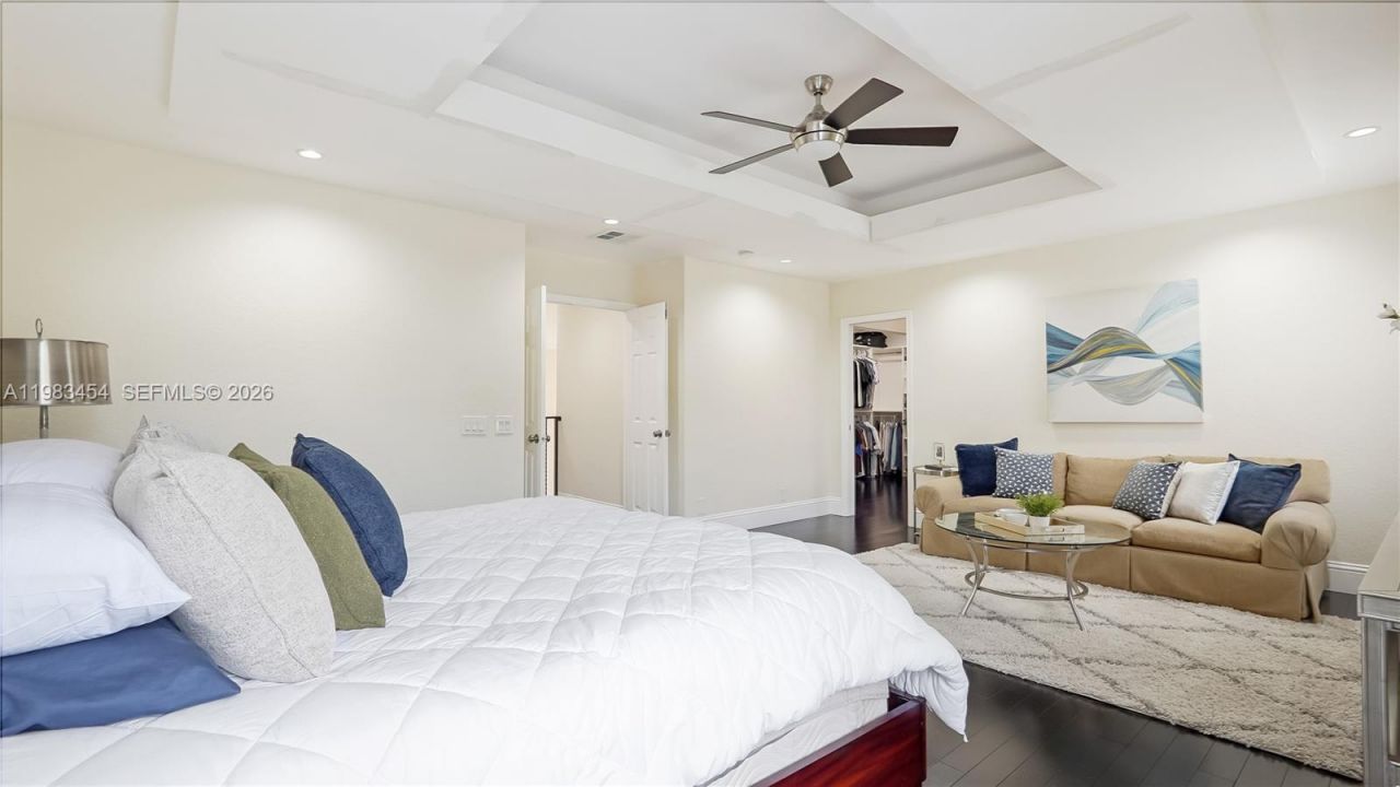 1646 Victoria Pointe Ln, Weston, FL 33327 Photo