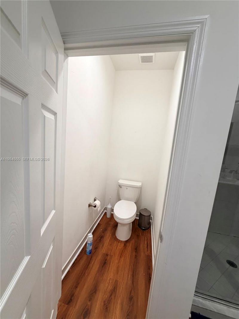 1502 SW 29th St, Fort Lauderdale, FL 33315 Photo