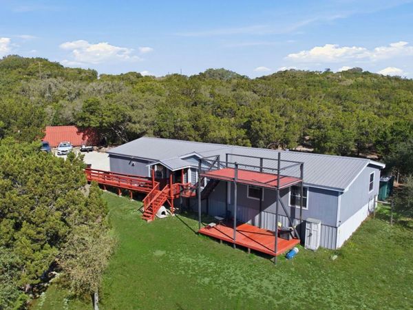 197 Lake View Dr, Lakehills, TX 78063