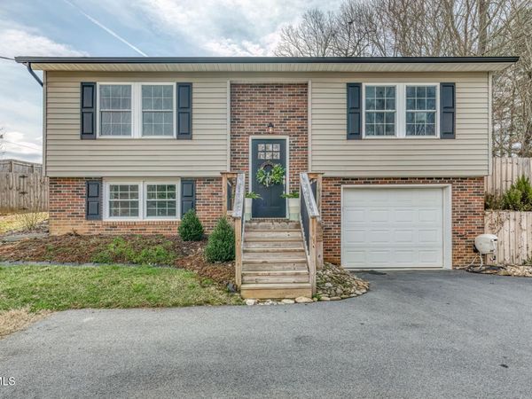 328 Kings Road, Piney Flats, TN 37686