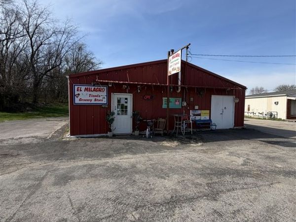 406 S Dixie Highway , Cave City, KY 42127