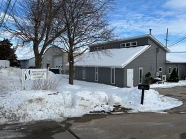 431 Linnerud Drive, Sun Prairie, WI 53590