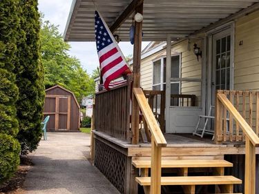 700 SALEM ROAD, Unit TRLR 41, ETTERS, PA 17319