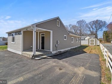 10349 GORDON AVENUE , GORDONSVILLE, VA 22942