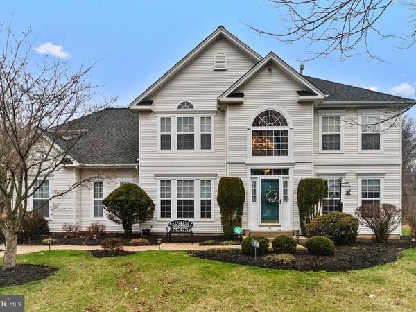 42 DEVON ROAD, NEWTOWN, PA 18940