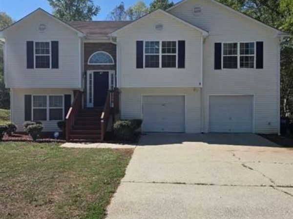 35 Pembroke Place, Covington, GA 30016