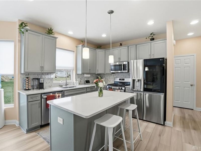 685 Dewmar Drive, Beavercreek Township, OH 45434 Photo 16