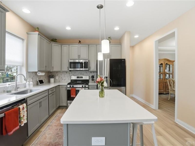 685 Dewmar Drive, Beavercreek Township, OH 45434 Photo 17