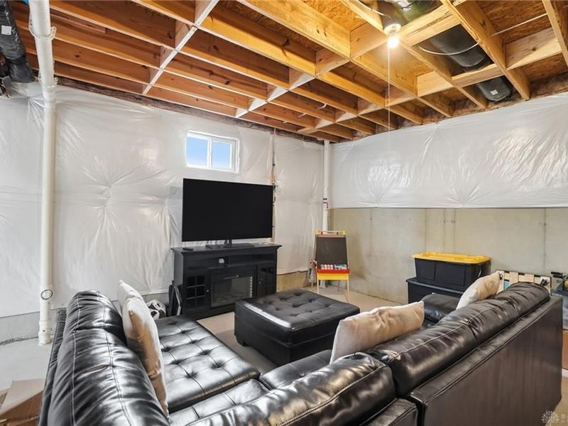 685 Dewmar Drive, Beavercreek Township, OH 45434 Photo 43