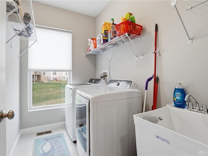 685 Dewmar Drive, Beavercreek Township, OH 45434 Photo 48