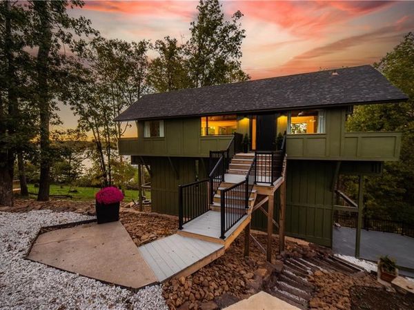 8485 Cedar Terrace , Rogers, AR 72756