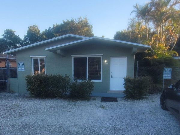 1320 NE 146th Street, Miami, FL 33161