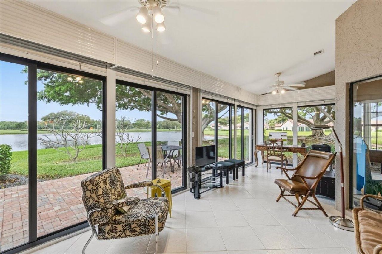 5902 W Parkwalk Cir W W, Boynton Beach, FL 33472 Photo