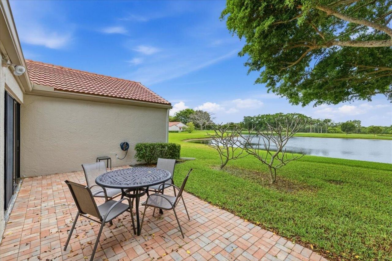 5902 W Parkwalk Cir W W, Boynton Beach, FL 33472 Photo