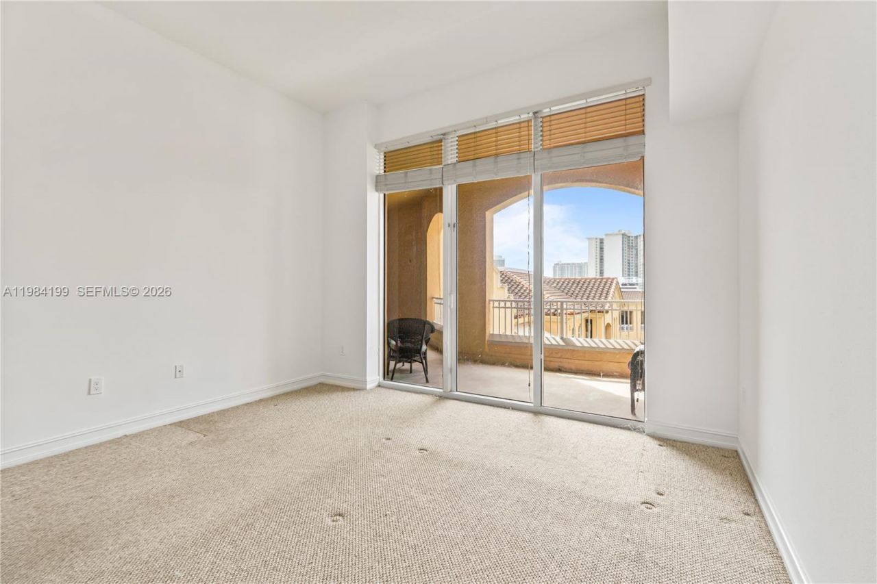 3001 NE 185th St , Unit 716, Aventura, FL 33180 Photo