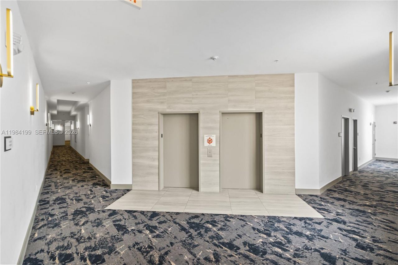 3001 NE 185th St, Unit 716, Aventura, FL 33180 Photo
