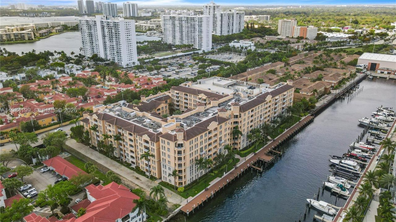 3001 NE 185th St, Unit 716, Aventura, FL 33180 Photo