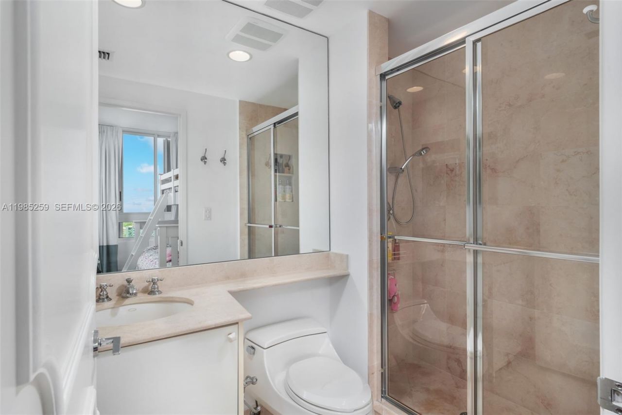 781 Crandon Blvd , Unit 1603, Key Biscayne, FL 33149 Photo