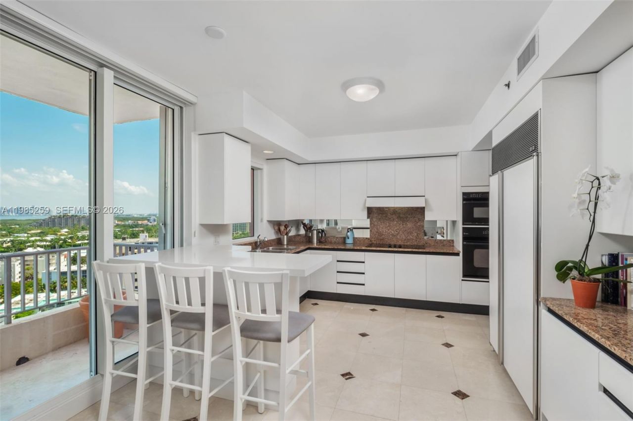 781 Crandon Blvd , Unit 1603, Key Biscayne, FL 33149 Photo