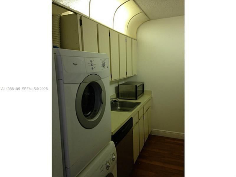 8260 SW 210th St , Unit 319, Cutler Bay, FL 33189 Photo