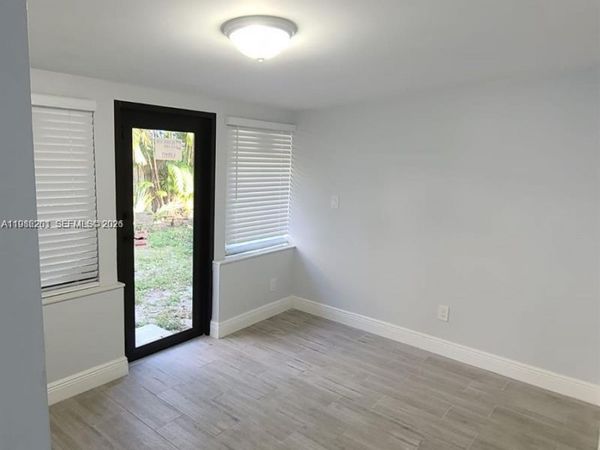 2008 NE 4th Ave, Unit R, Wilton Manors, FL 33305