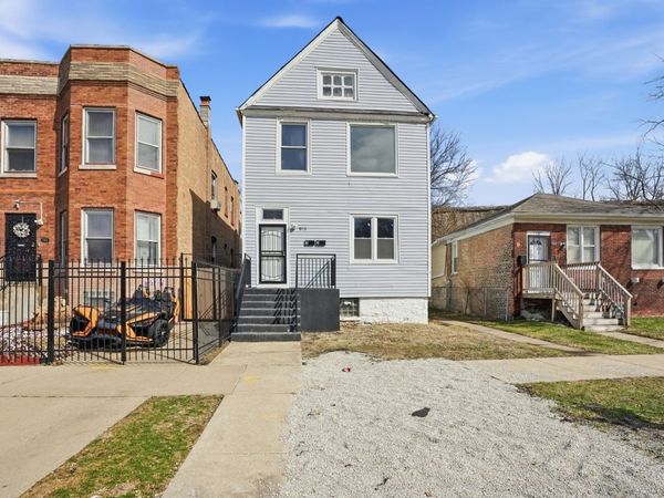 7923 S Lowe Avenue , Chicago, IL 60620