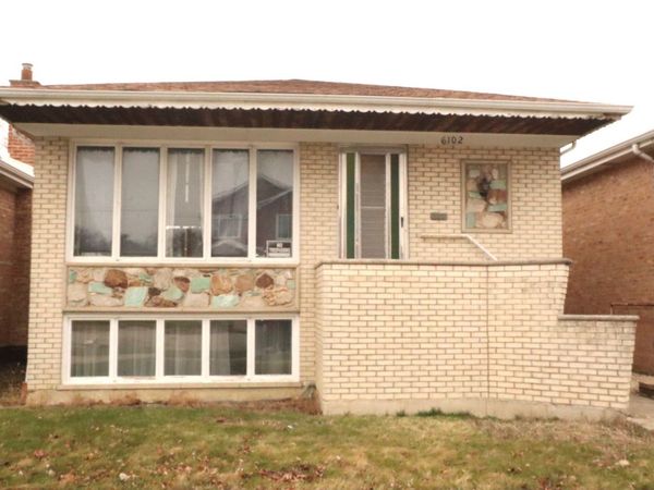 6102 W 64th Street , Chicago, IL 60638