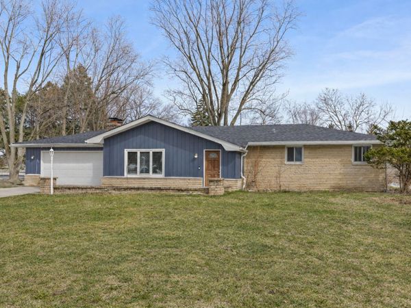 916 Barber Lane, Joliet, IL 60435