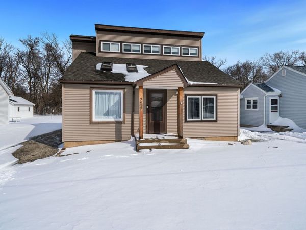 7637 Rogers Street , Machesney Park, IL 61115