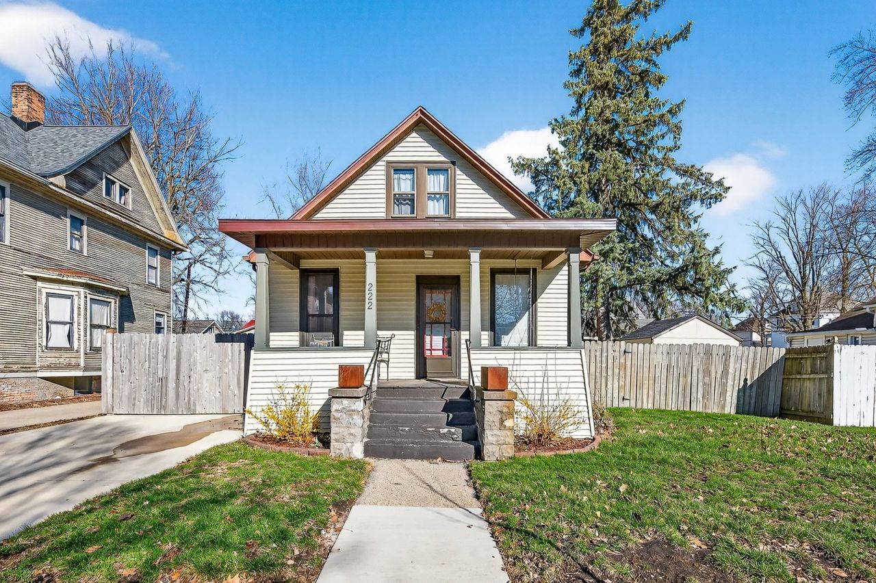 222 Leland Street, Bloomington, IL 61701 Main Photo