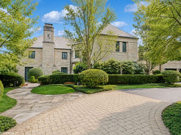 110 KENILWORTH Avenue, Kenilworth, IL 60043