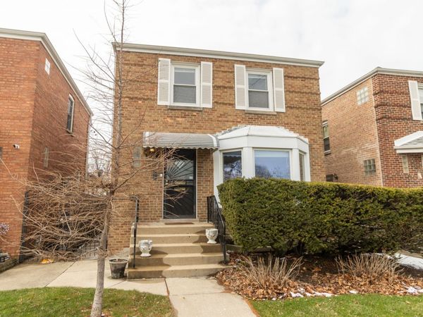 6552 N Troy Street , Chicago, IL 60645
