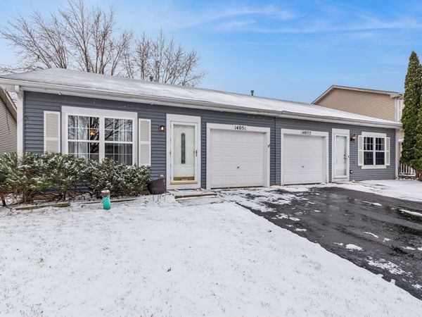 14051 Danbury Drive, Plainfield, IL 60544