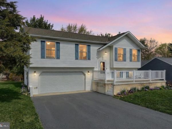 15 SEDGWICK DRIVE , EAST BERLIN, PA 17316