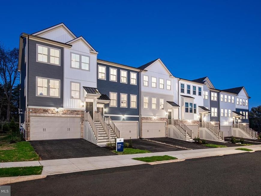 102 Beacon Court , Unit 10404, Royersford, PA 19468 Main Photo