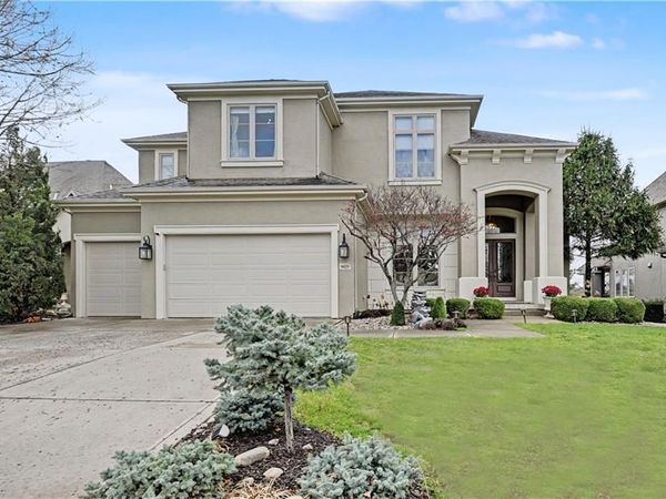 9429 W 162nd Street, Overland Park, KS 66085