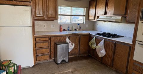 577 E 6th Avenue, Sun Valley, NV 89433 Photo