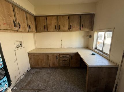 577 E 6th Avenue, Sun Valley, NV 89433 Photo