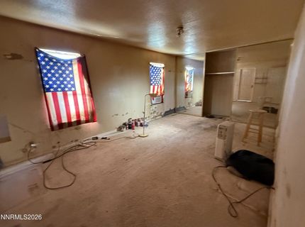 577 E 6th Avenue, Sun Valley, NV 89433 Photo