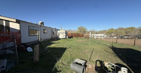 577 E 6th Avenue, Sun Valley, NV 89433 Photo