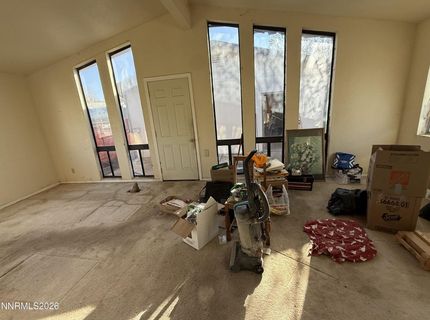 577 E 6th Avenue, Sun Valley, NV 89433 Photo
