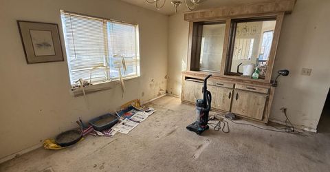 577 E 6th Avenue, Sun Valley, NV 89433 Photo