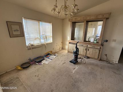 577 E 6th Avenue, Sun Valley, NV 89433 Photo