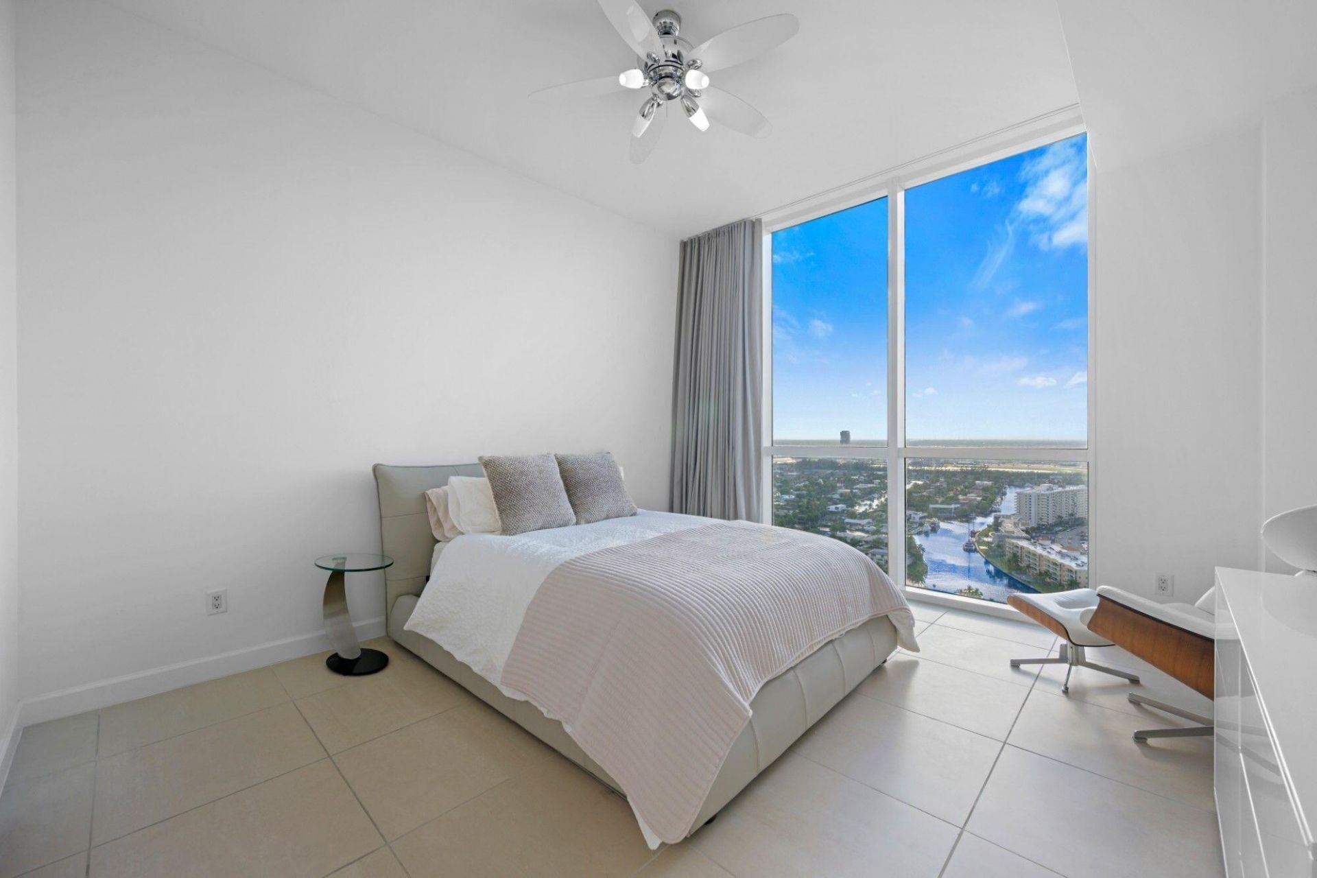 1945 S Ocean Drive, Unit Ph 2808, Hallandale Beach, FL 33009 Photo