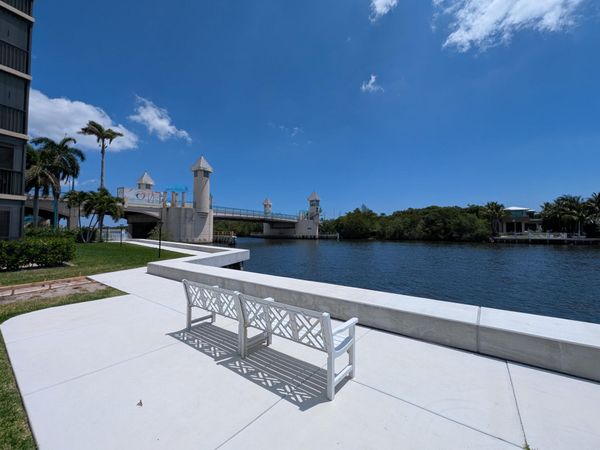 740 E Ocean Avenue, Unit 205, Boynton Beach, FL 33435