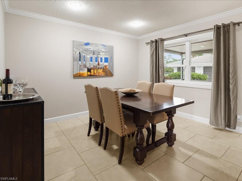5272 Myrtle Ln, Naples, FL 34113 Photo