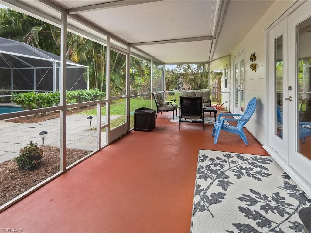 5272 Myrtle Ln, Naples, FL 34113 Photo